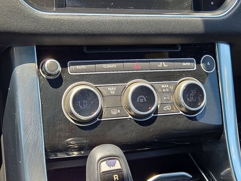 Used 2016 Land Rover Range Rover Sport HSE AWD/4WD image 29