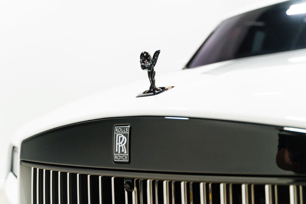 Used 2025 Rolls-Royce Cullinan Black Badge AWD/4WD image 4