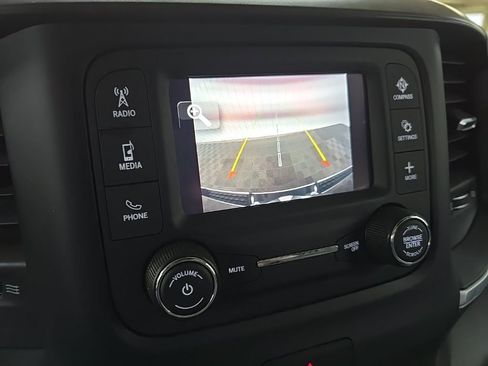 Used 2021 RAM 1500 Big Horn image 23