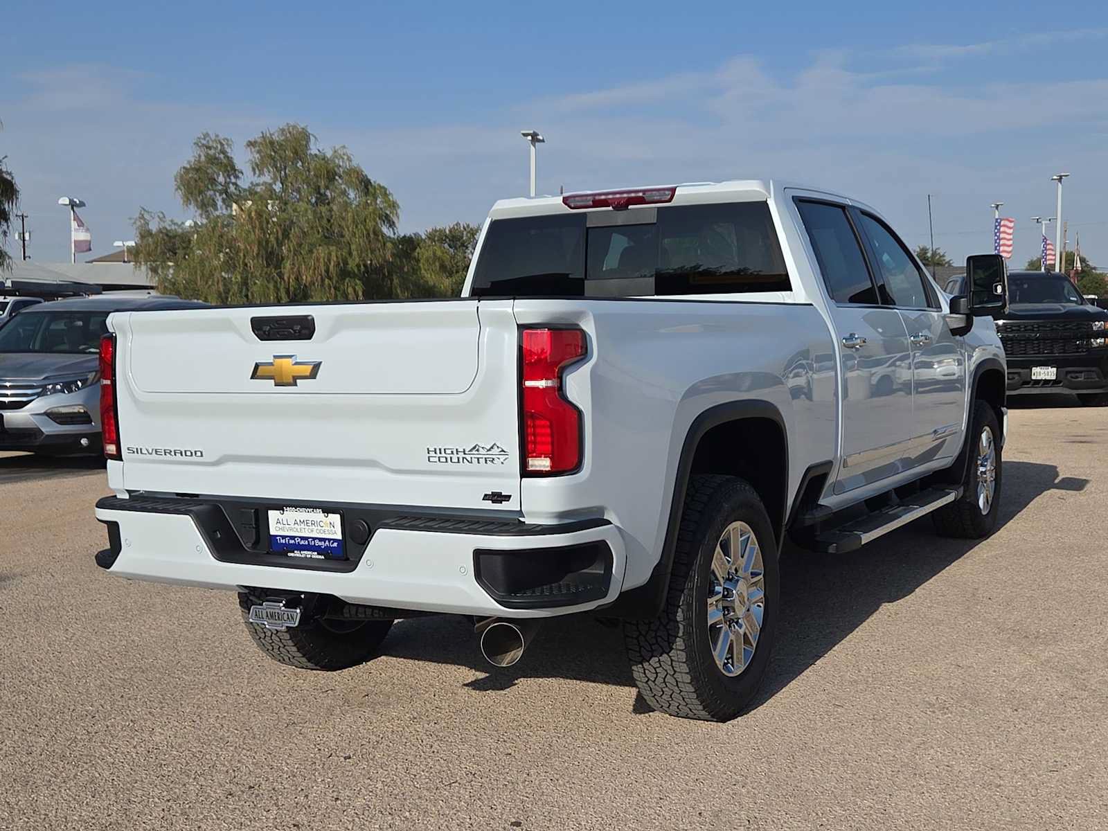 New 2026 Chevrolet Silverado 2500 High Country w/ High Country Premium Package AWD/4WD image 8
