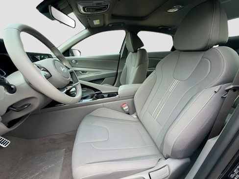 New 2026 Hyundai Elantra SEL Sport Premium FWD image 22