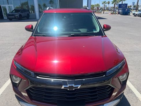 Used 2025 Chevrolet TrailBlazer LT w/ Convenience Package FWD image 29