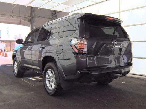 Used 2023 Toyota 4Runner SR5 Premium w/ Moonroof Package RWD image 2