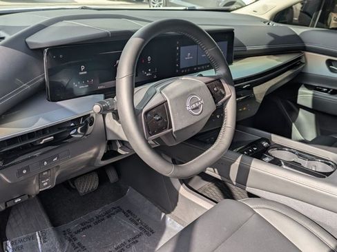 Used 2025 Nissan Murano SL w/ Cargo Package AWD/4WD image 10