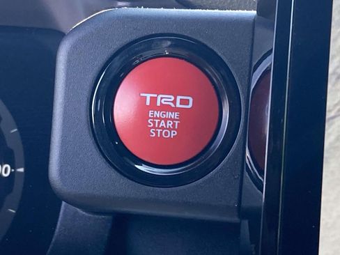 Used 2024 Toyota Tacoma TRD Off-Road AWD/4WD image 24