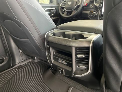 New 2022 RAM 1500 Big Horn image 27