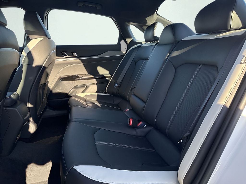 New 2026 Kia K5 GT-Line w/ GT-Line Premium Package FWD image 24