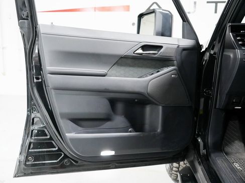 Used 2024 Lexus GX 550 image 27