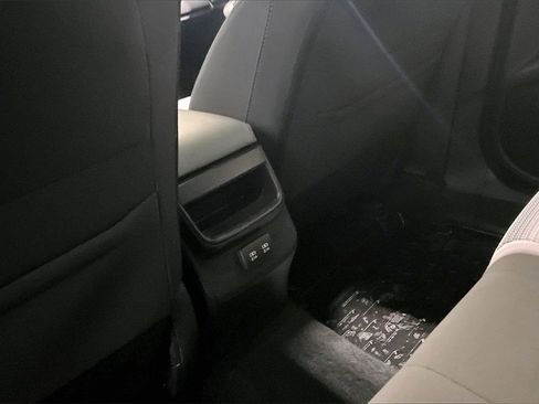 Used 2020 Subaru Outback Premium w/ Popular Package #1 image 10