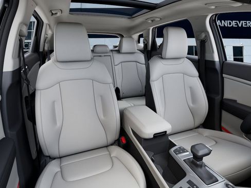 New 2026 Kia Sportage EX image 15