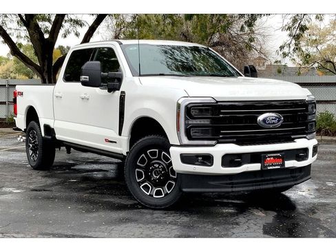 New 2026 Ford F250 Platinum image 17
