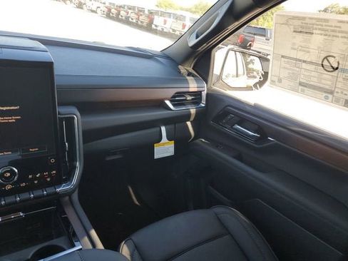 New 2026 GMC Yukon Denali RWD image 15