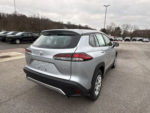 New 2026 Toyota Corolla Cross L image 6