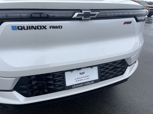 Used 2024 Chevrolet Equinox EV RS image 14