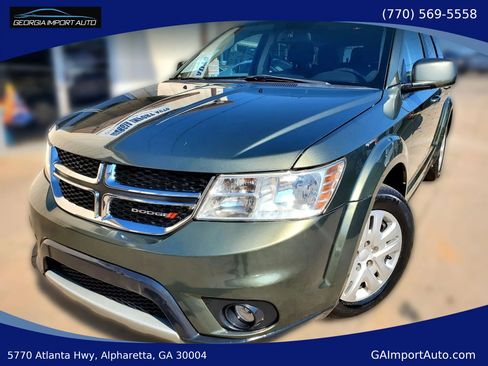 Used 2019 Dodge Journey SE w/ Premium Group FWD image 1