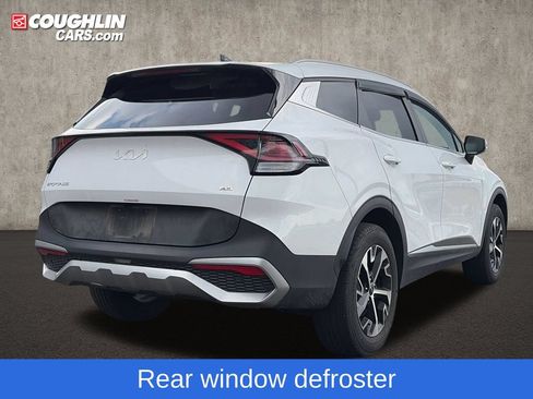 Used 2024 Kia Sportage EX AWD/4WD image 9