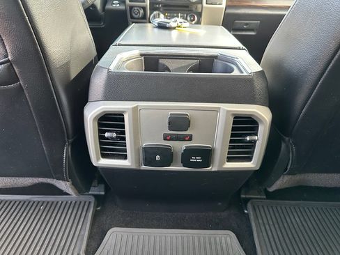 Used 2017 Ford F150 Lariat w/ Equipment Group 502A Luxury AWD/4WD image 25
