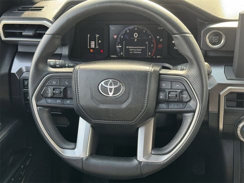 Used 2025 Toyota 4Runner SR5 image 9
