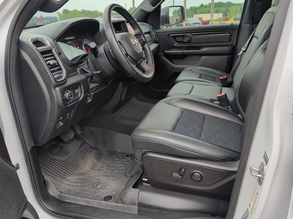 Used 2023 RAM 1500 Big Horn AWD/4WD image 36