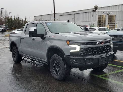 Used 2024 Chevrolet Silverado 1500 ZR2 w/ ZR2 Bison Edition image 2