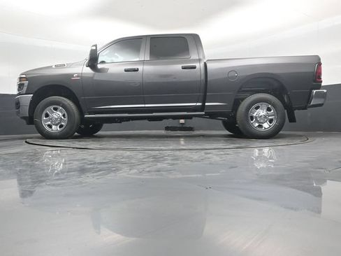 New 2026 RAM 2500 Tradesman AWD/4WD image 43