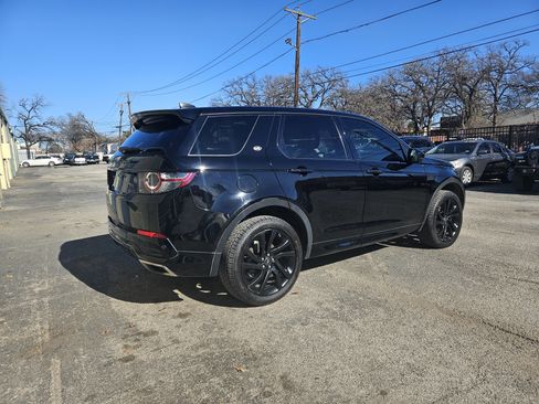 Used 2017 Land Rover Discovery Sport HSE image 4
