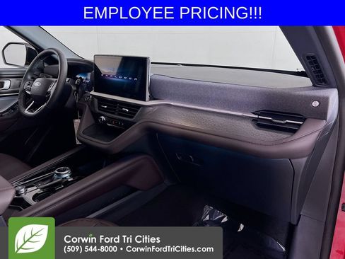 New 2026 Ford Explorer Platinum AWD/4WD image 32