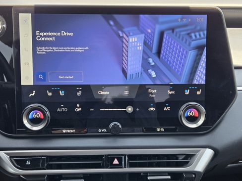 Used 2025 Lexus RX 350 Premium w/ Accessory Package (Z1) FWD image 13