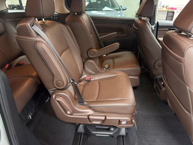 Used 2025 Honda Odyssey Touring image 12
