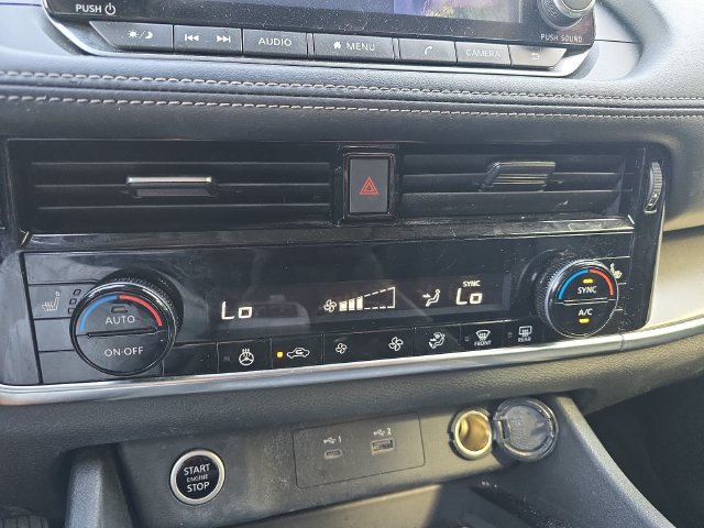 Used 2021 Nissan Rogue SV w/ Premium Package FWD image 20