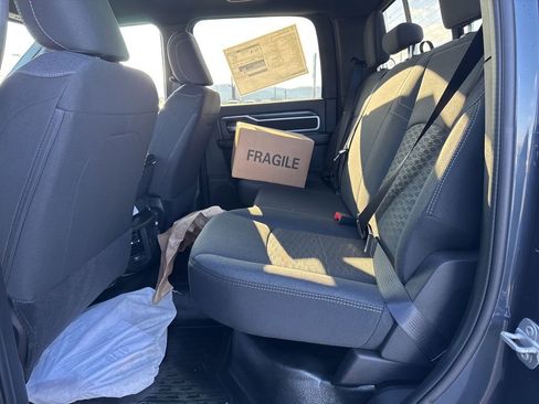 New 2026 RAM 3500 Big Horn AWD/4WD image 6