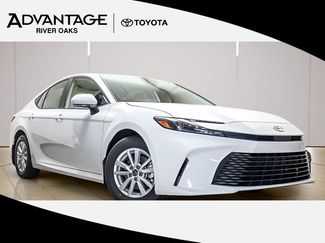 New 2026 Toyota Camry LE video 1