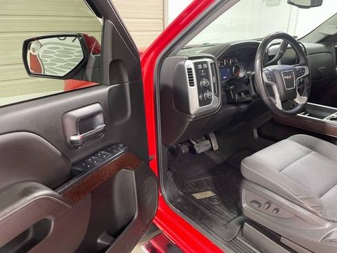Used 2018 GMC Sierra 1500 SLE w/ Suspension Package, Off-Road AWD/4WD image 10