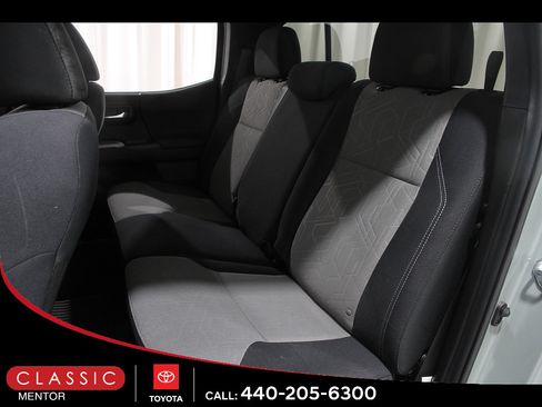 Certified 2023 Toyota Tacoma TRD Sport AWD/4WD image 16
