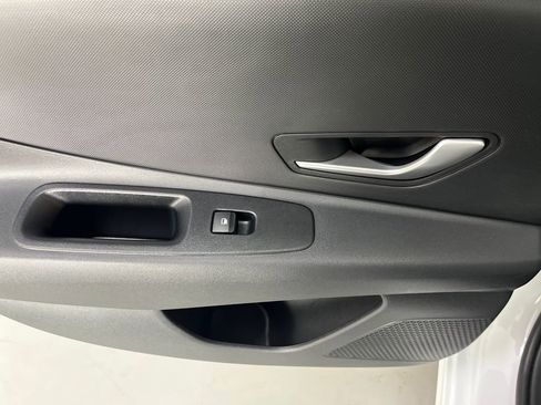 Used 2025 Hyundai Elantra Hybrid FWD image 52