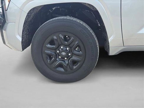 Used 2025 Toyota Tundra SR w/ SR Tow Package AWD/4WD image 24