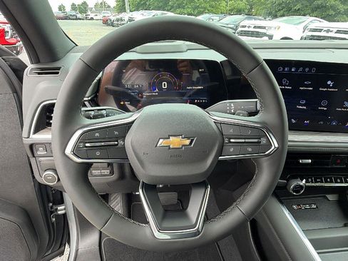 New 2026 Chevrolet Suburban LT w/ Comfort Package RWD image 21