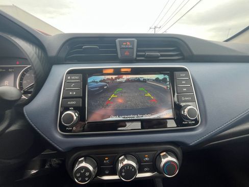 Used 2025 Nissan Versa SV FWD image 22