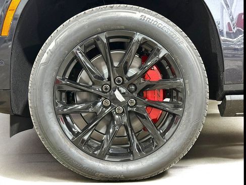 New 2026 Cadillac Escalade ESV Luxury AWD/4WD image 10
