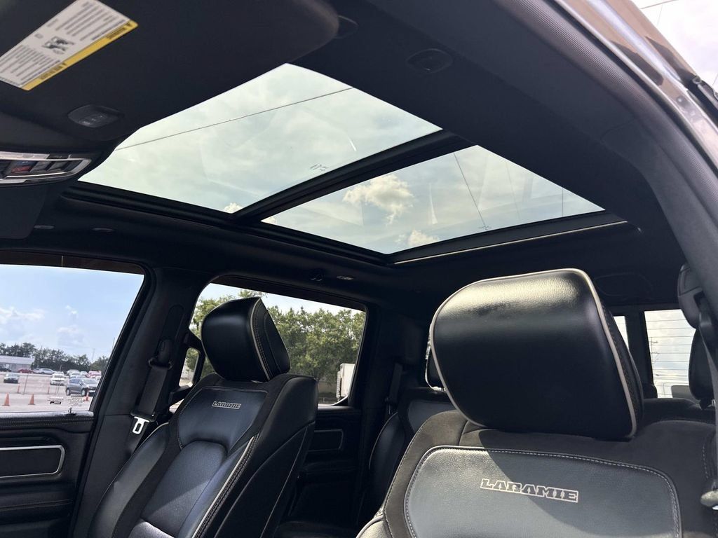 Used 2019 RAM 1500 Laramie AWD/4WD image 33
