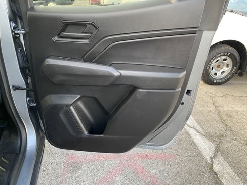 Used 2023 Chevrolet Colorado W/T image 20