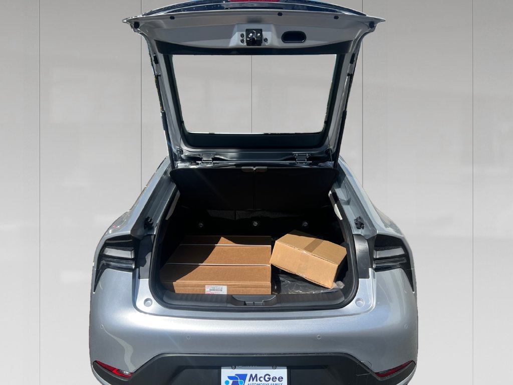 New 2027 Toyota Prius Plug-In Hybrid FWD image 20
