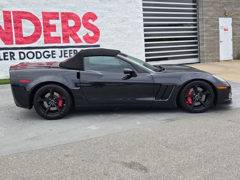 Used 2012 Chevrolet Corvette Grand Sport w/ 3LT Preferred Equipment Group RWD image 8