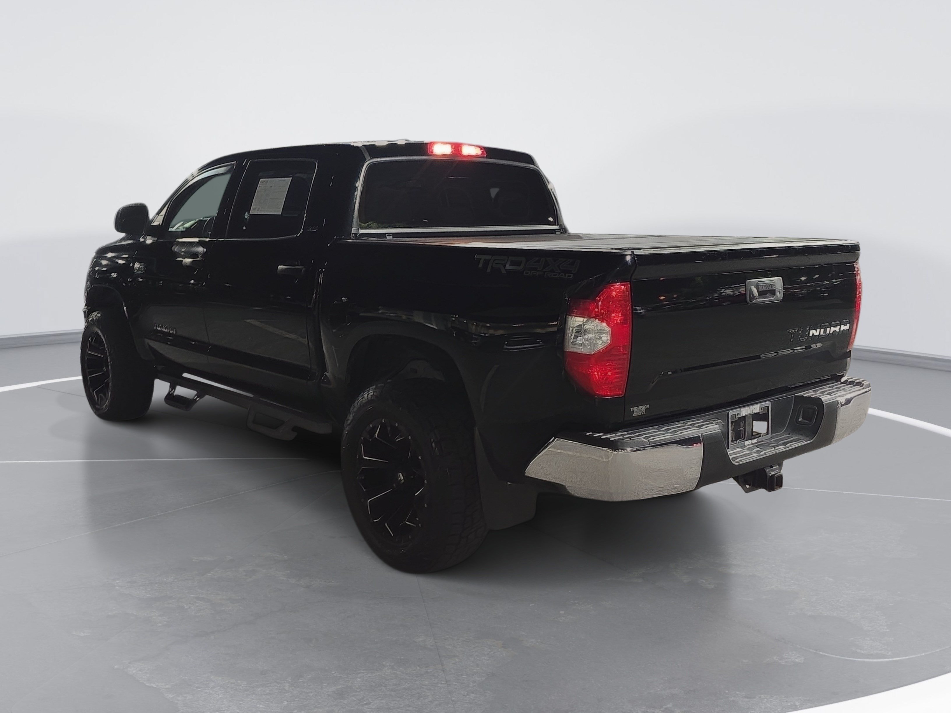 Used 2020 Toyota Tundra SR5 w/ TRD Off-Road Plus Package AWD/4WD image 5