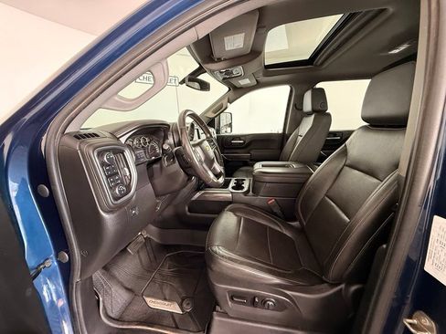 Used 2020 Chevrolet Silverado 2500 LTZ w/ LTZ Convenience Package AWD/4WD image 25