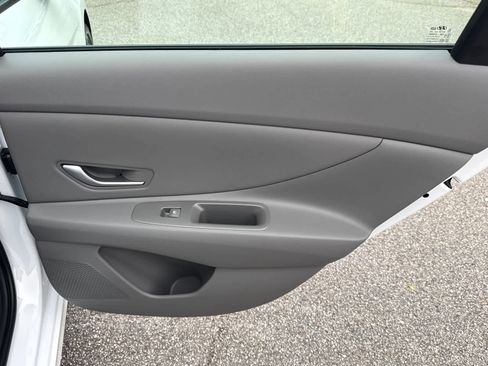 New 2026 Hyundai Elantra Sport image 13