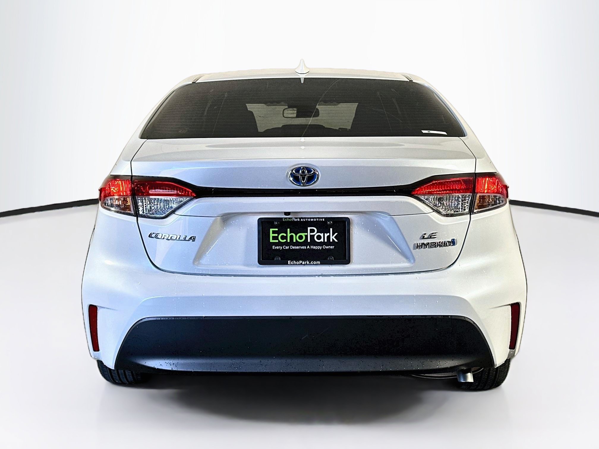 Used 2024 Toyota Corolla LE FWD image 7