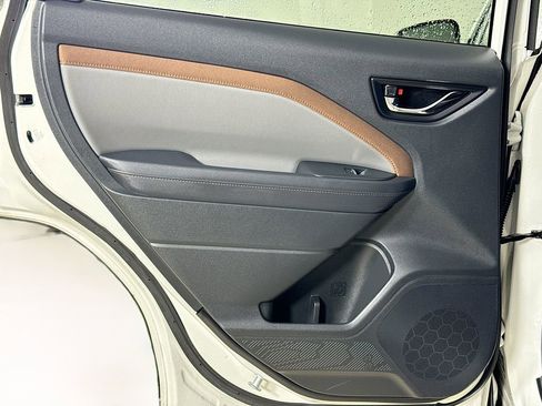 Certified 2025 Subaru Forester Sport w/ Popular Package #2 image 18