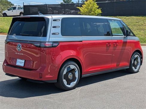 New 2025 Volkswagen ID. Buzz Pro S Plus image 4