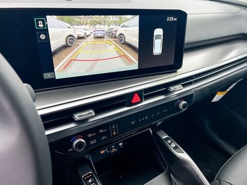 New 2025 Kia Sorento EX w/ EX Panoramic Sunroof Package image 25